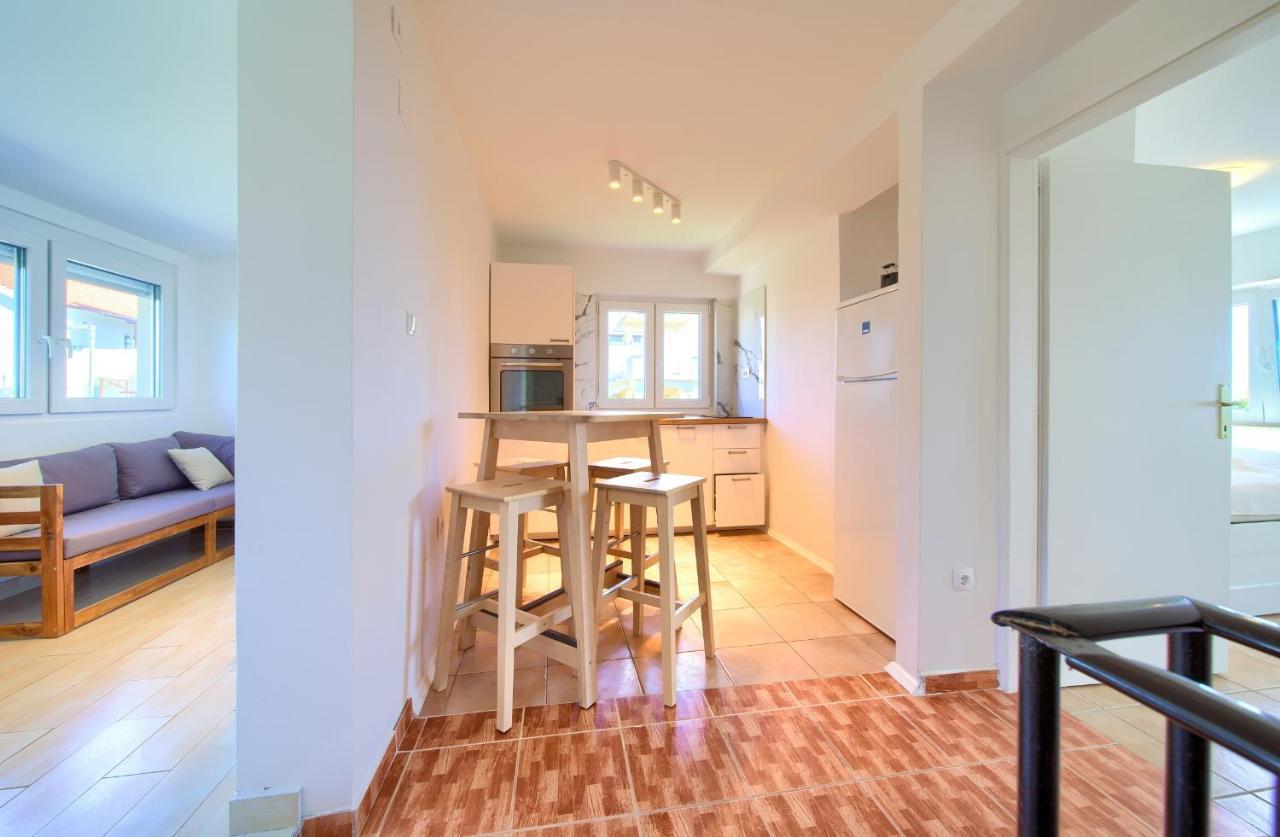 Seascape Apartment Veglia Exterior foto